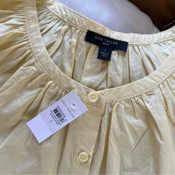 Ann Taylor | Yellow Ruffled Women's Top - Picture 2 of 2